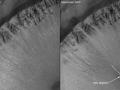 12 Aralık 2006 : Parlak Tortular Mars'ta Su Akışına İşaret Ediyor