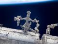 11 Haziran 2008 : Uzay İstasyonu'ndaki Robot Dextre İş Başında