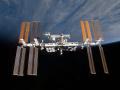 7 Aralık 2009 : Uluslararası Uzay İstasyonu Ufkun Üzerinde