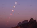 20 Nisan 2011 : Rio'da Sabahleyin Ay Batımı
