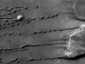 22 Nisan 2012 : Mars'ta Akmakta Olan Barkan Kumullarý
