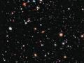 14 Ekim 2012 : Hubble Olaðanüstü Derin Alan