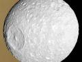 21 Ekim 2014 : Mimas : Kk Uydu, Byk Krater