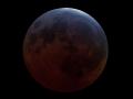 8 Nisan 2015 : Full Moon in Earth's Shadow
