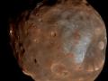 14 Nisan 2008 : Phobos : Mars'ın Ölüme Mahkum Edilmiş Uydusu