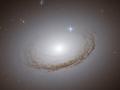 8 Nisan 2009 : Tuhaf Tozlu Gökada NGC 7049