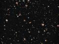 Hubble En Derin Alan Kırmızı Ötesi : Gökadaların Şafağı - 9 Aralık 2009