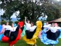 10 Temmuz 2012 : Dünya Gezegenindeki Mutlu İnsanlar Dans Ediyor