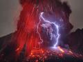 11 Mart 2013 : Sakurajima Yanardağı ve Yıldırım