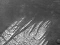15 Şubat 2016 : Mars'taki Beyaz Kayadan Parmaklar